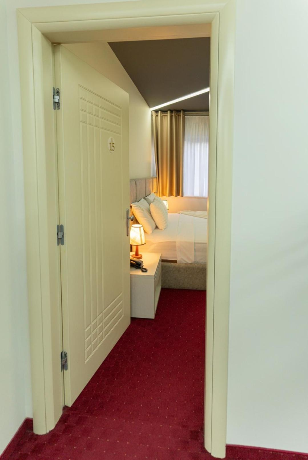 Alko Hotel Shkodra Kültér fotó