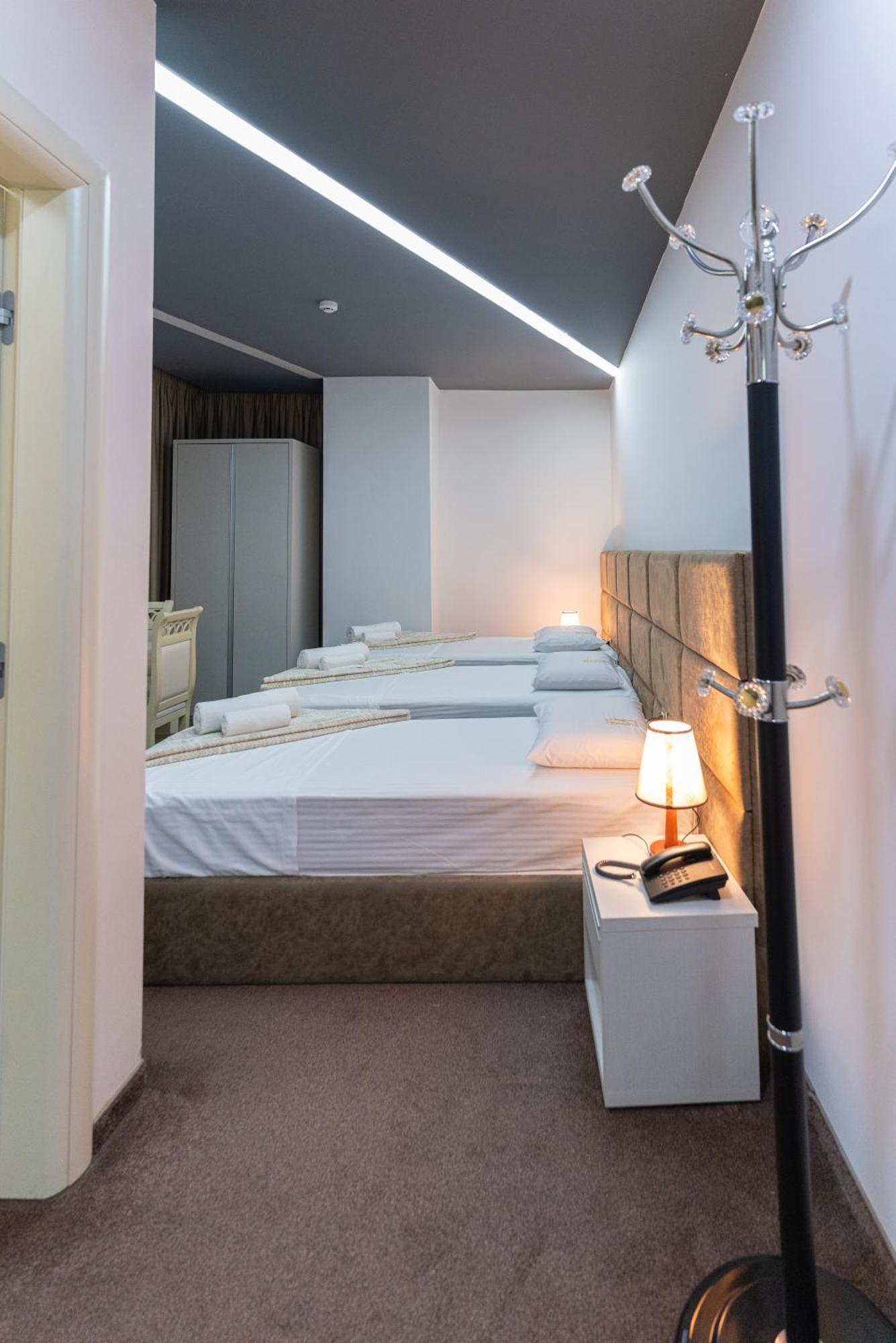Alko Hotel Shkodra Szoba fotó